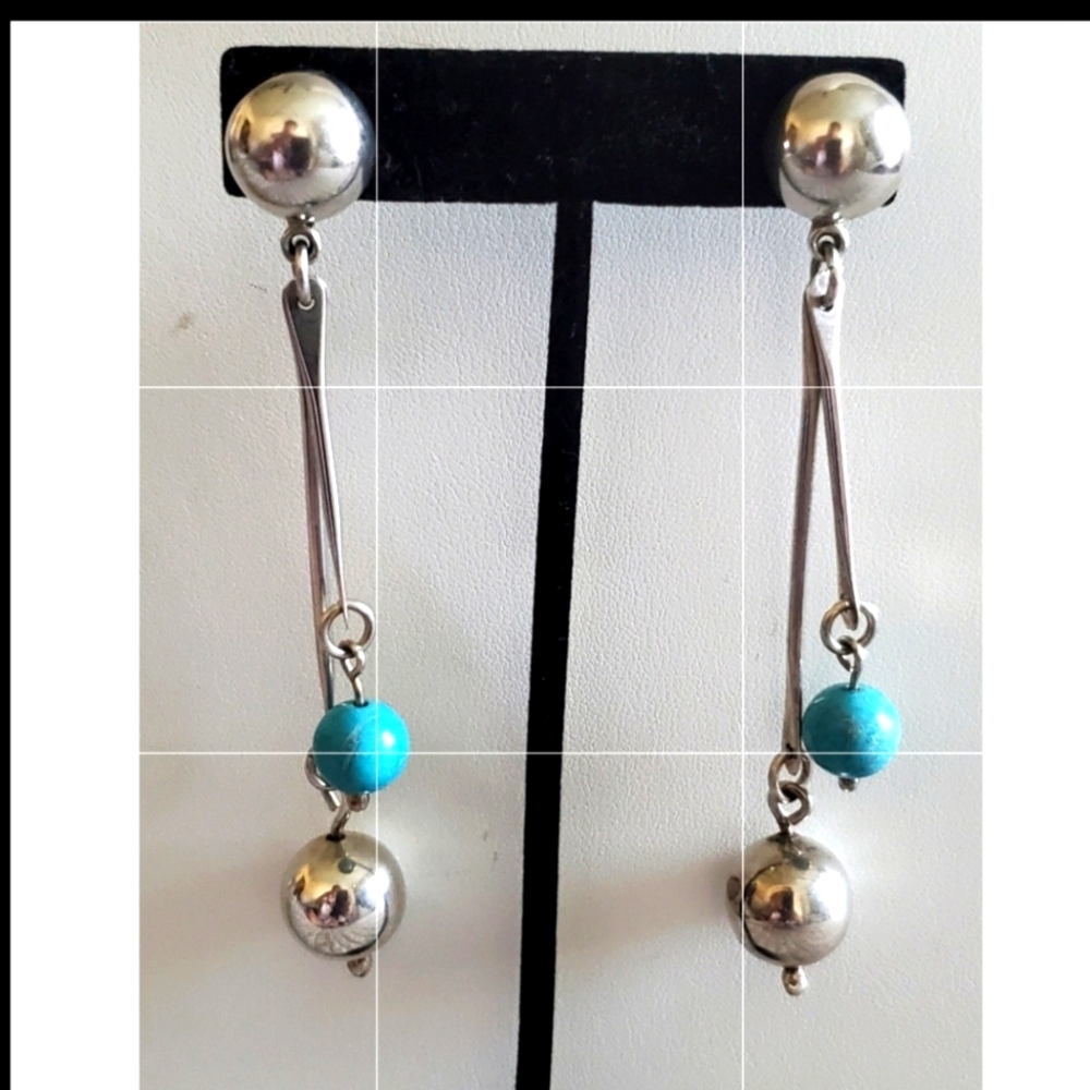 Vintage Sterling Silver Ball and Turquoise Earrings